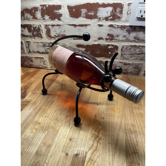 Black Metal Wine Bug Cute Single Bottle Holder Shaped Folk Art Gift Storage Rack - Picture 2 of 6